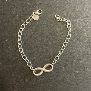 Tiffany & Co Sterling Silver Infinity Chain Link Bracelet 7.25"